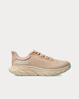 Arahi 7 Vanilla / Cream Running Shoes
