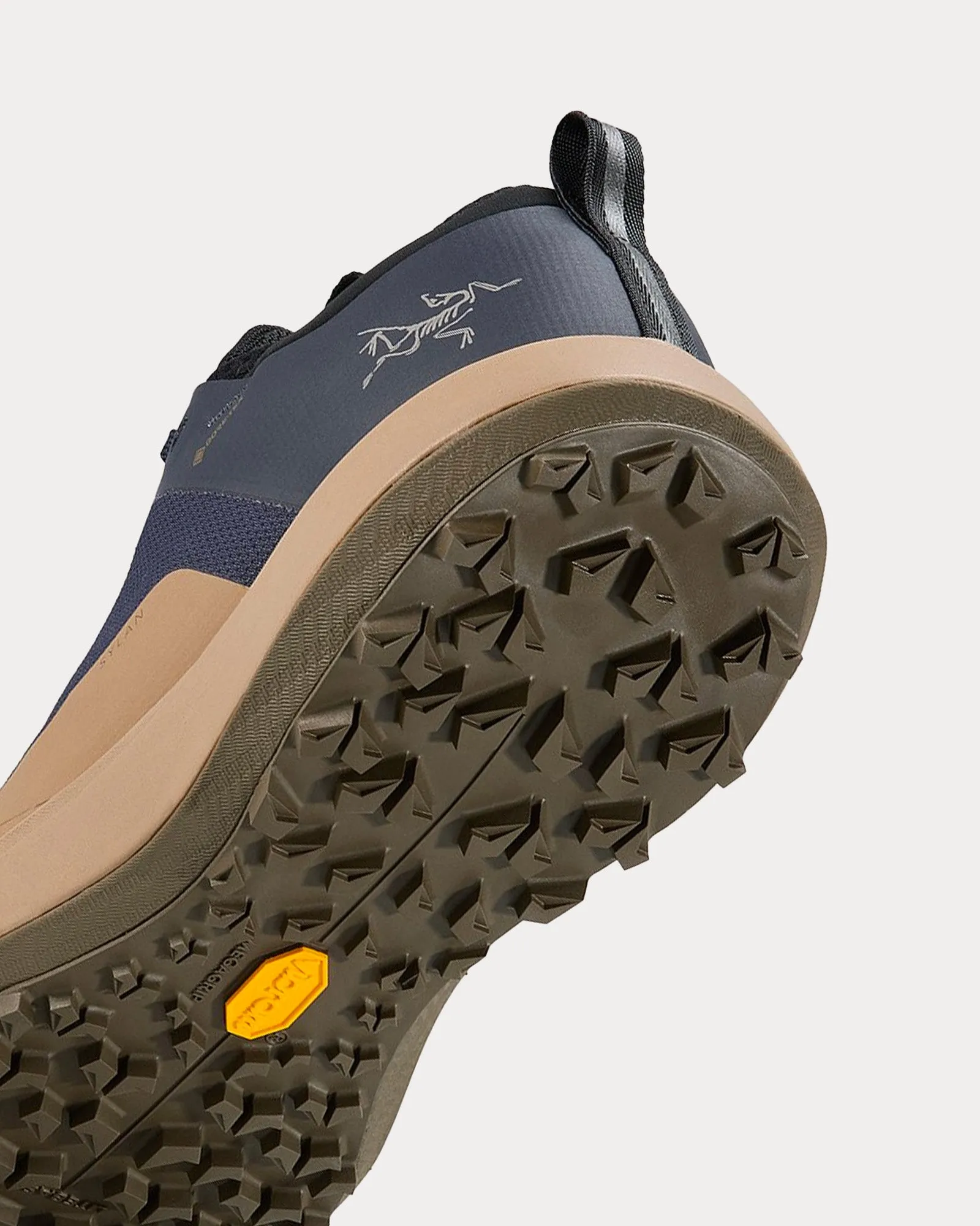 Sylan GTX Black Sapphire / Canvas Running Shoes